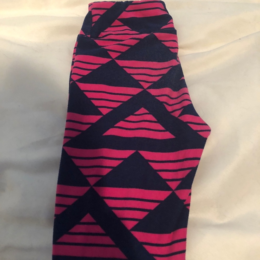 Lularoe kids size s/m leggings